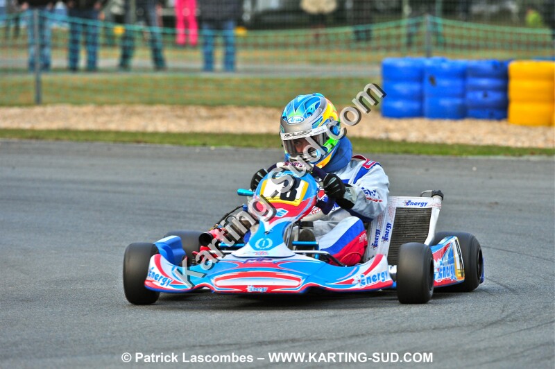 31102010-merignac-Lascombes (1108).JPG